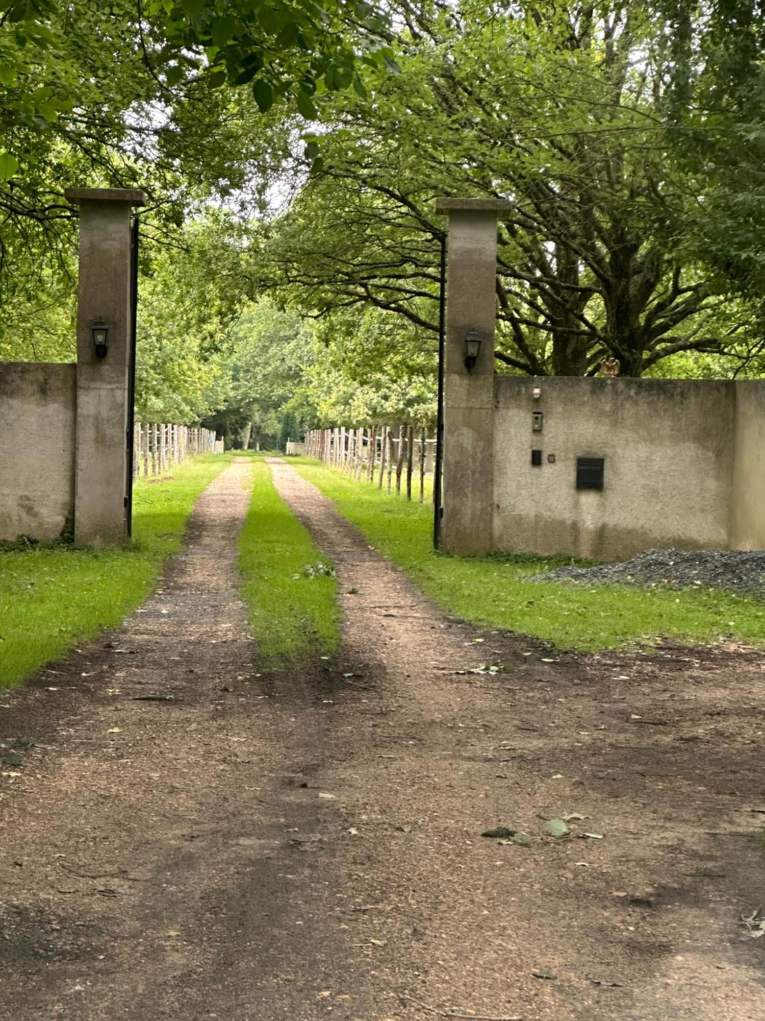 Gite La Grande Racinaie Cre-sur-Loir المظهر الخارجي الصورة